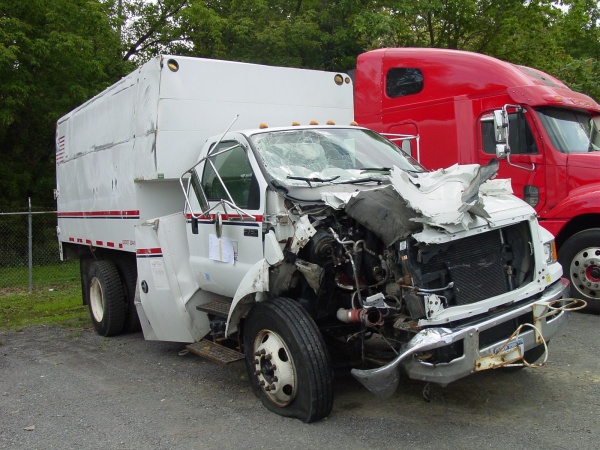 Commercial Heavy Duty Truck Collision Repair In Newark NJ Newark